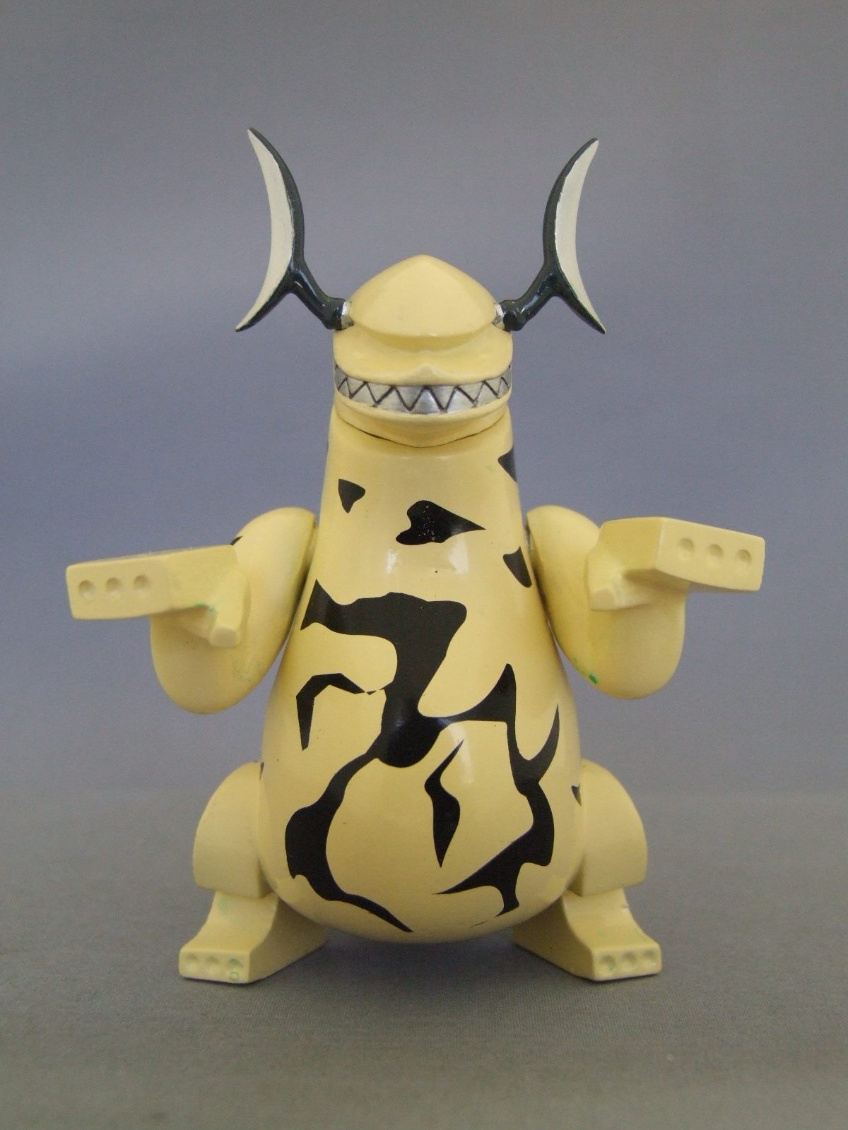 ウルトラセブン x TOUMA | TOUMA