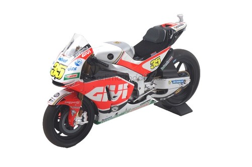 1/12 Minichamps Valentino Rossi Collection - 2001 Suzuka 8 Hour