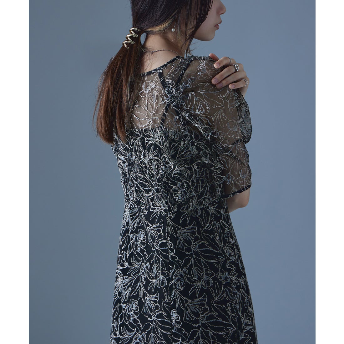 エトル etoll. 刺繍レースレイヤードドレス （ブラック