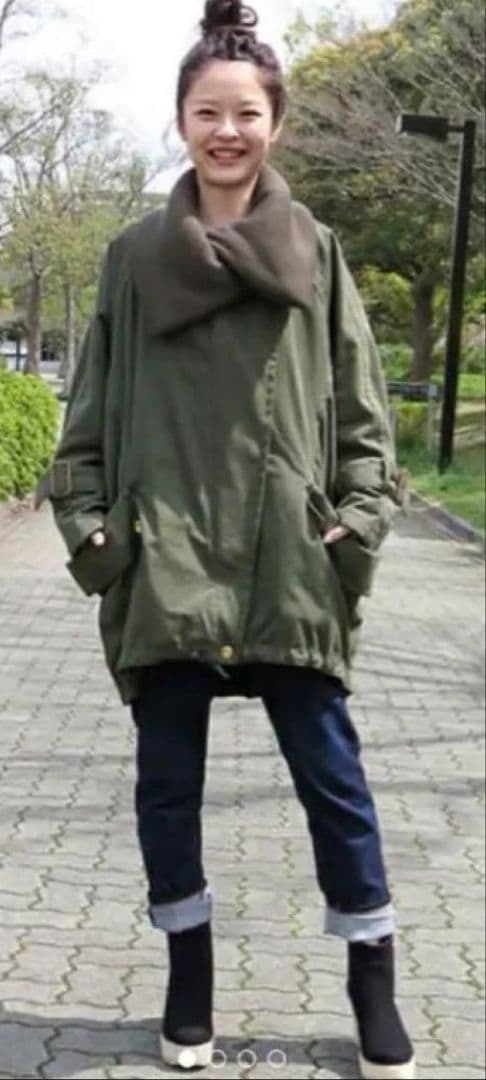 メルシーボークー　ミドルモッズコート mercibeaucoup（モッズコート）のフリマアイテム一覧