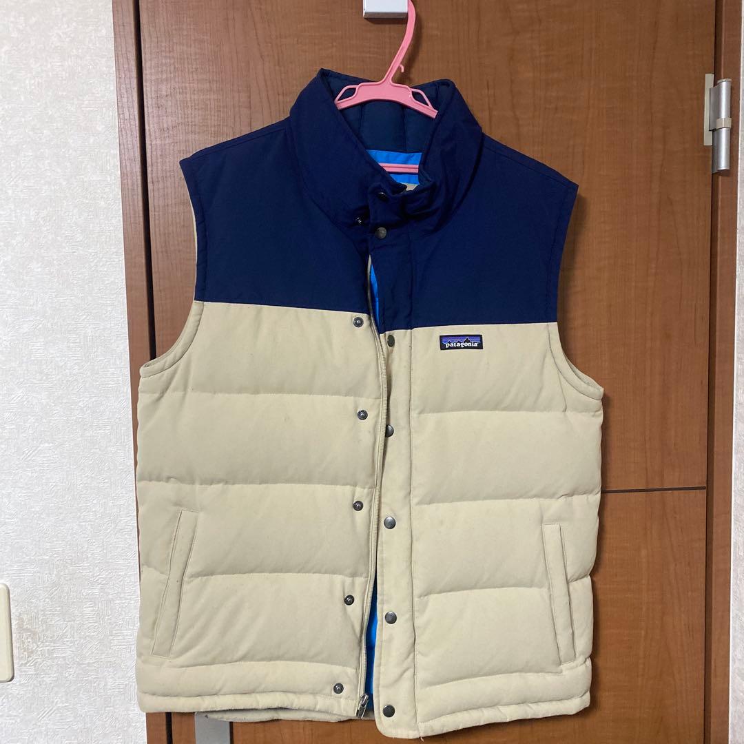 Patagonia ダウンベスト ネイビー/ベージュ 楽天市場】Patagonia パタゴニア Ms Reversible Bivy Down Vest ビビー