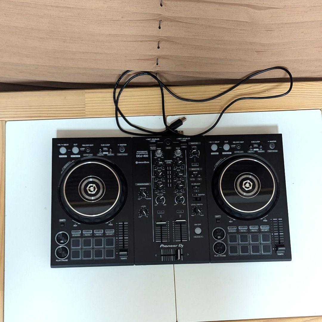 Pioneer DDJ-400 PCDJコントローラー DDJ-400！DJ入門にオススメのrekordbox dj対応PCDJコントローラーです