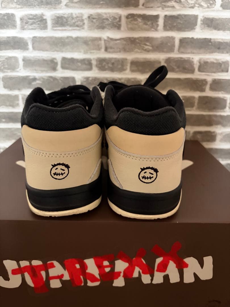 カ*ン様 Jumpman Jack TR CJ1 T-Rexx 27.5cm