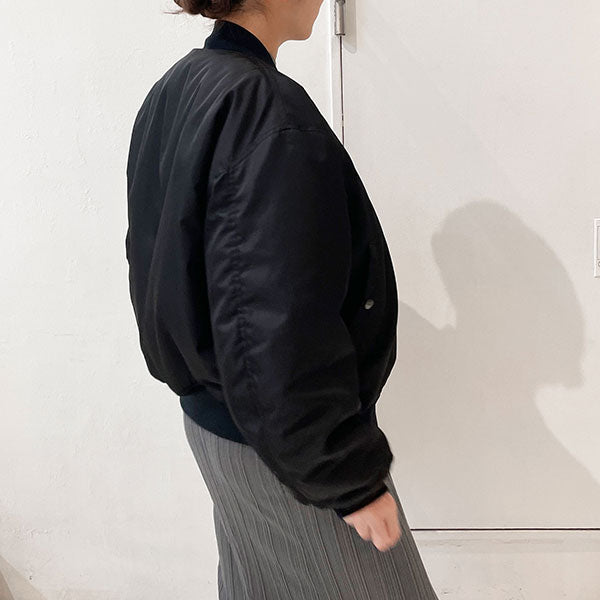 AURALEE】 HIGH DENSITY SILK TWILL FLIGHT BLOUSON – ONENESS ONLINE